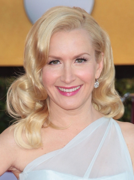 Angela Kinsey pictured at the 18th Annual Screen Actors Guild Awards - arrivals held  Photo