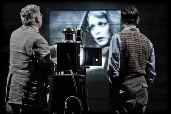 Photo Coverage: First Look at National Theatre Live's TRAVELLING LIGHT Image