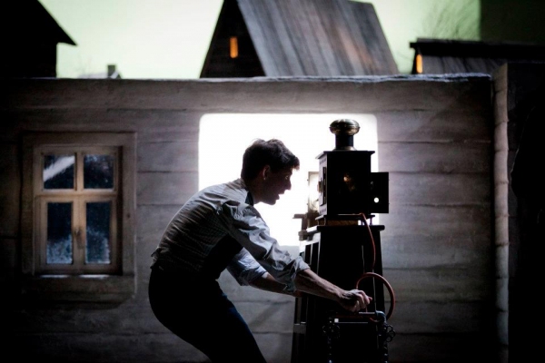 Photo Coverage: First Look at National Theatre Live's TRAVELLING LIGHT Image