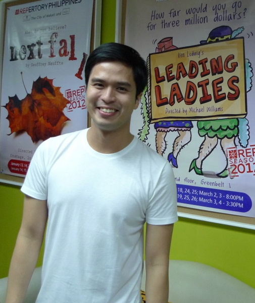 Photo Flash: Meet the Cast of Repertory Philippines’ LEADING LADIES Image