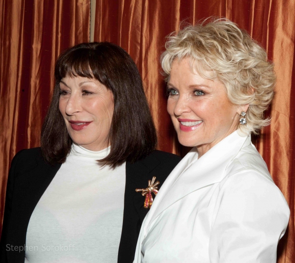 Photo Coverage: Katie Couric, Matthew Broderick & More Cheer on Christine Ebersole at the Cafe Carlyle Image