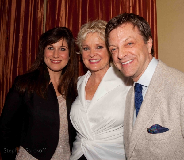 Photo Coverage: Katie Couric, Matthew Broderick & More Cheer on Christine Ebersole at the Cafe Carlyle Image