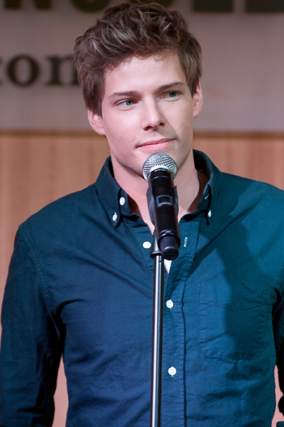 Photo Coverage: GODSPELL Promotes New Album at Barnes & Noble! Image