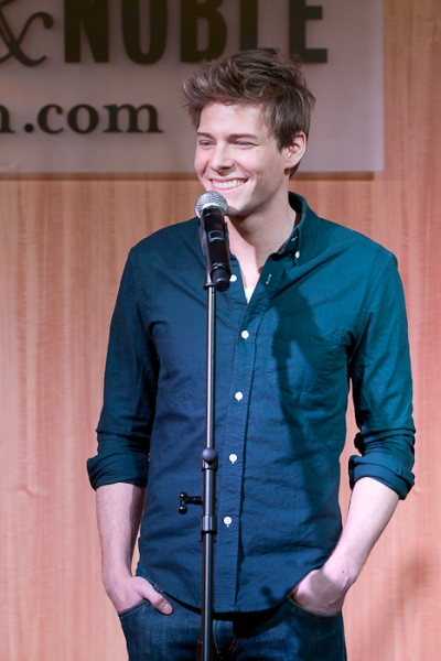 Photo Coverage: GODSPELL Promotes New Album at Barnes & Noble! Image