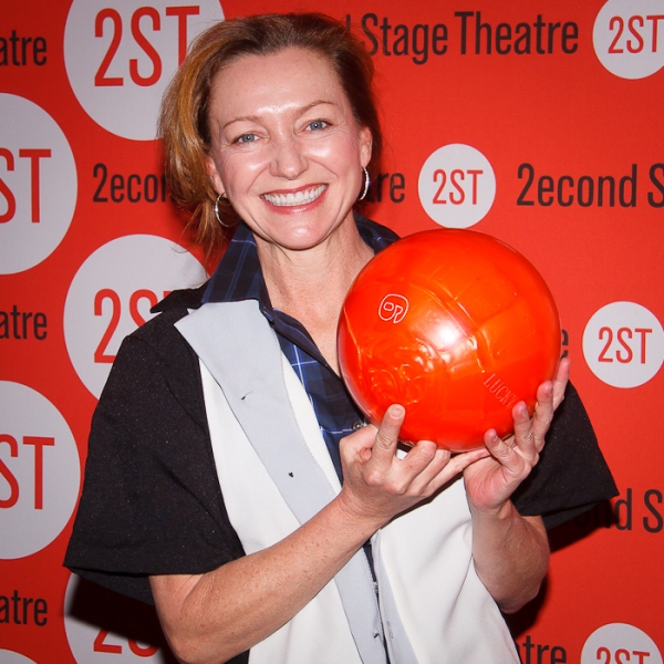 Photo Coverage: Alec Baldwin, Bobby Cannavale & More Come out for Second Stage Bowling Benefit! 