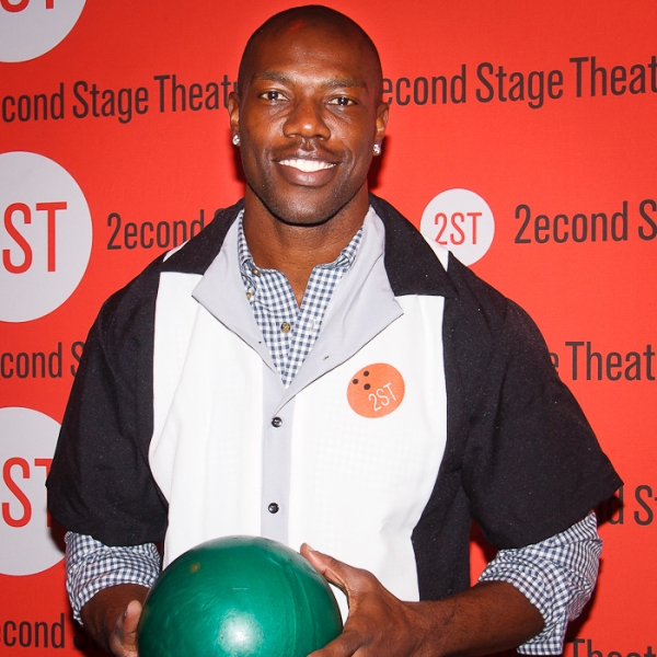 Photo Coverage: Alec Baldwin, Bobby Cannavale & More Come out for Second Stage Bowling Benefit! Image
