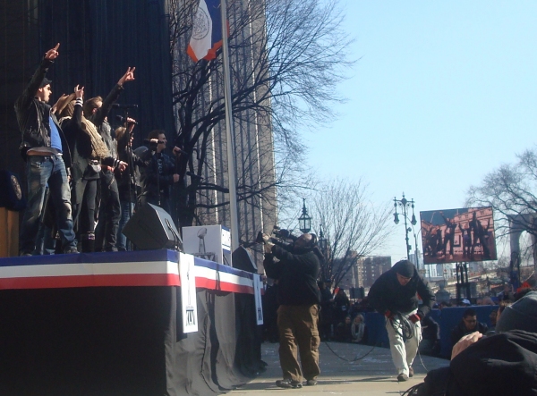 Photo Flash: Go Giants! ROCK OF AGES Plays the Super Bowl Parade! Image