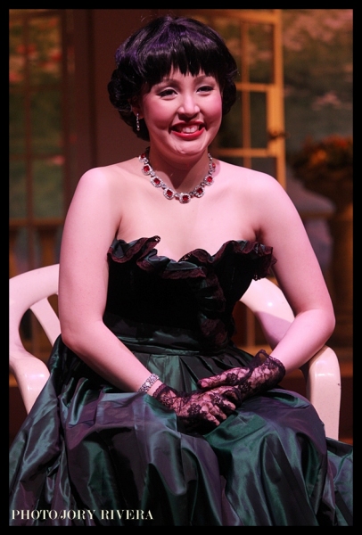 Photo Flash: Ken Ludwig’s LEADING LADIES Opens In Manila Image