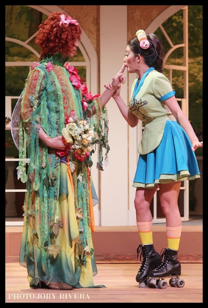 Photo Flash: Ken Ludwig’s LEADING LADIES Opens In Manila Image
