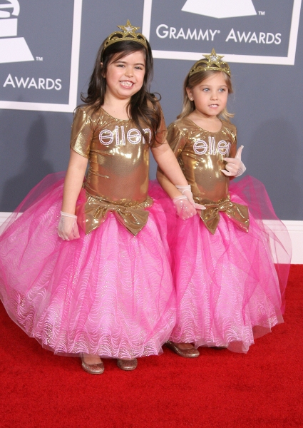Photo Flash: 2012 Grammy Awards- Red Carpet Coverage! 