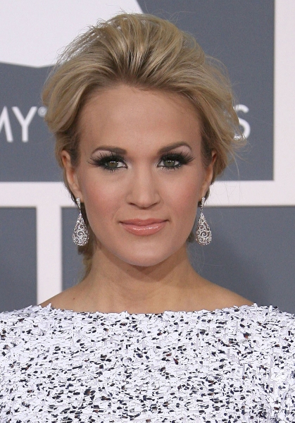 Photo Coverage: Red Carpet Fashions from the 2012 Grammys! Image
