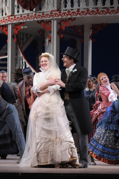 Photo Flash: SHOW BOAT Opens at Lyric Opera Image