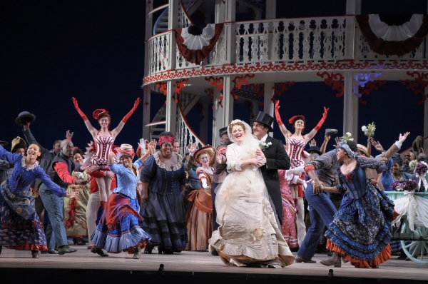 Photo Flash: SHOW BOAT Opens at Lyric Opera Image