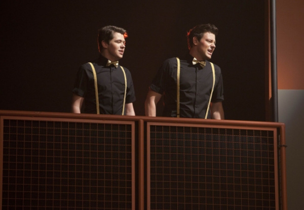 Photo Flash: Sneak Peek - GLEE's Winter Finale, 'On My Way!' Image
