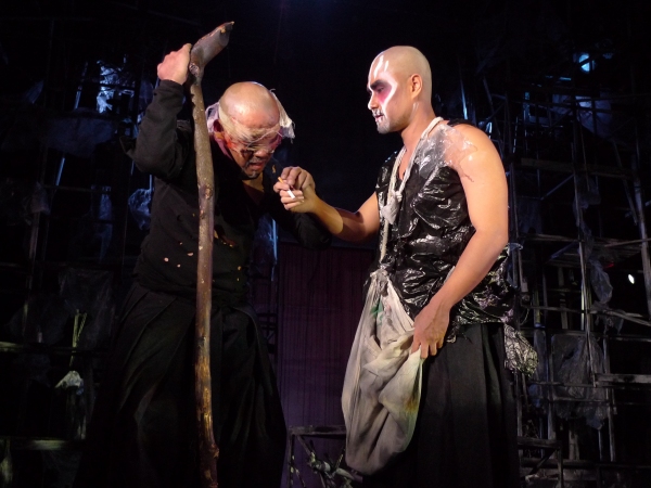 Photo Flash: PETA's Filipino Adaptation of Shakespeare's KING LEAR Image