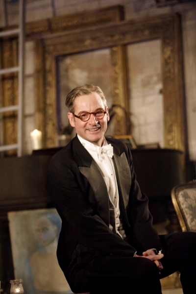 Photo Flash: Lindsay Duncan, Jeremy Northam, et al. in HAY FEVER Image