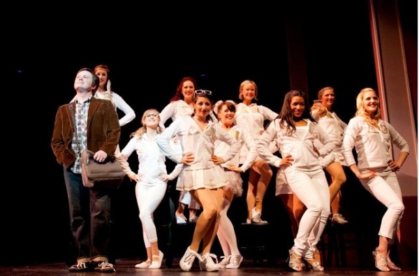 Photo Flash: First Look at Bailey Hanks in Diablo Theatre Company's LEGALLY BLONDE Image
