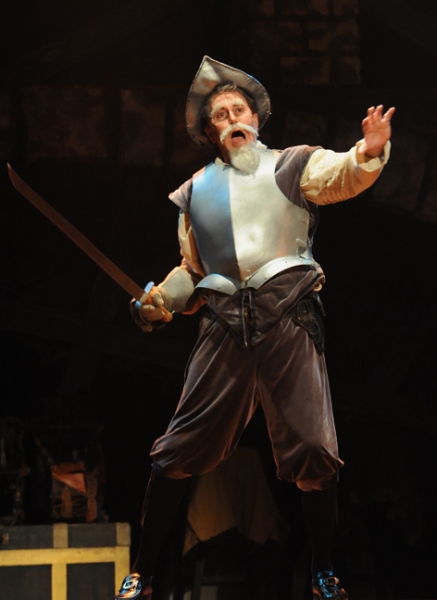 Photo Flash: Musical Theatre West Presents Davis Gaines in MAN OF LA MANCHA Image
