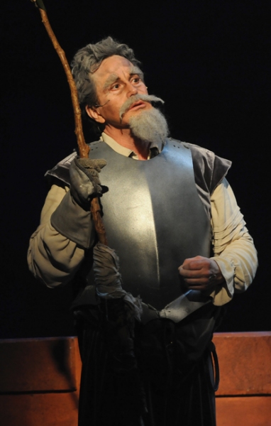 Photo Flash: Musical Theatre West Presents Davis Gaines in MAN OF LA MANCHA Image
