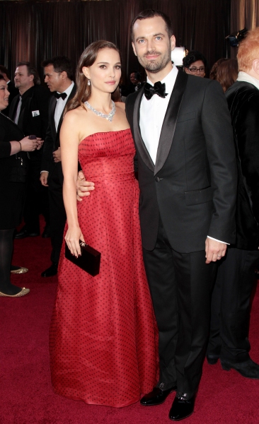 Photo Coverage: 2012 Academy Awards - Red Carpet Part 2 Image