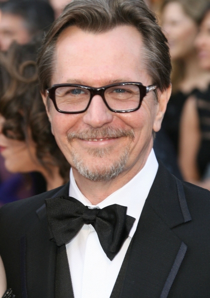 Photo Coverage: 2012 Academy Awards - Red Carpet Part 2 Image