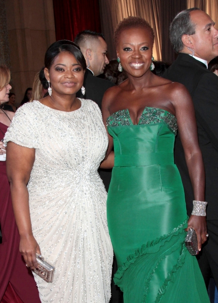 Photo Coverage: 2012 Academy Awards - Red Carpet Part 2 Image