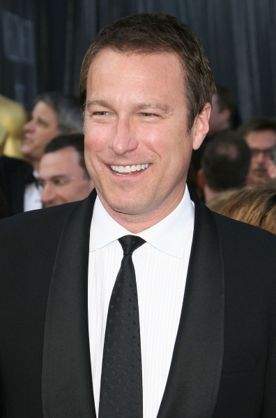 Photo Coverage: 2012 Academy Awards - Red Carpet Part 2 Image
