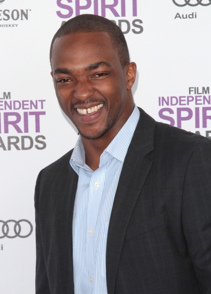 Photo Coverage: 2012 Starry Spirit Awards Red Carpet - Zac Efron, Michelle WIlliams & More! Image