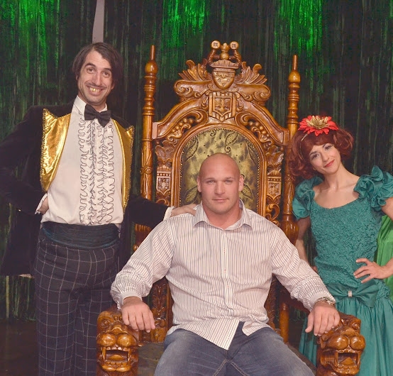 Photo Flash: Brian Urlache and the Ladies of Starz’s Spartacus Attend ABSINTHE at Caesars Palace 