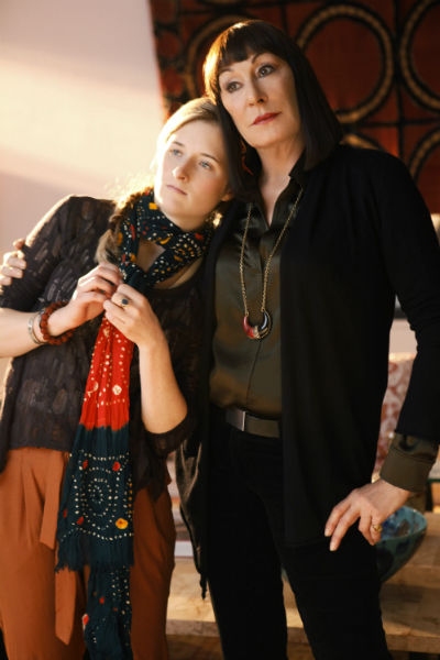 Photo Flash: First Look at Grace Gummer on SMASH Image