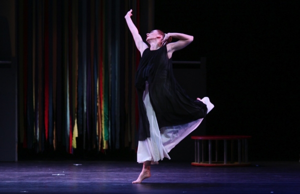 Photo Flash: Martha Graham Company Production Photos Image