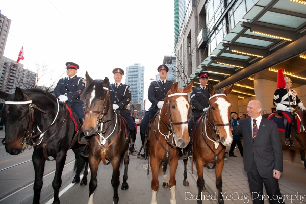 Photo Coverage: WAR HORSE Opens in Toronto - All the Red Carpet Action! Image