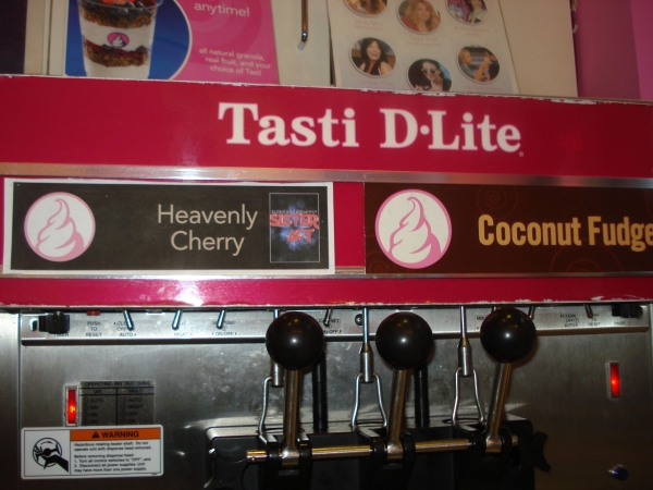 Photo Flash: Tasti D-Light Unveils Flavor in Honor of SISTER ACT Image