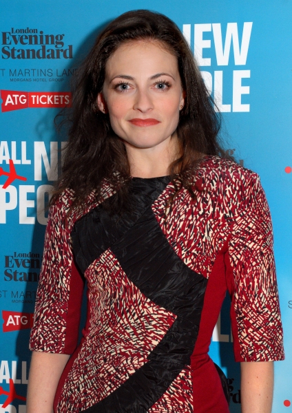 Lara Pulver Photo