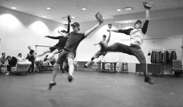 Photo Coverage: Meet the Company of Paper Mill's DAMN YANKEES! Image
