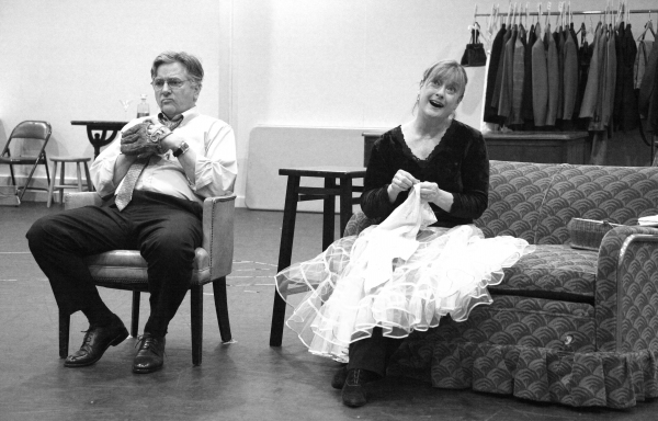 Photo Coverage: Meet the Company of Paper Mill's DAMN YANKEES! Image