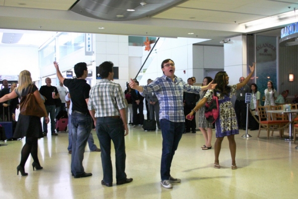 Photo Flash: Florida Grand Opera's Flash Mob at Miami Airport Image