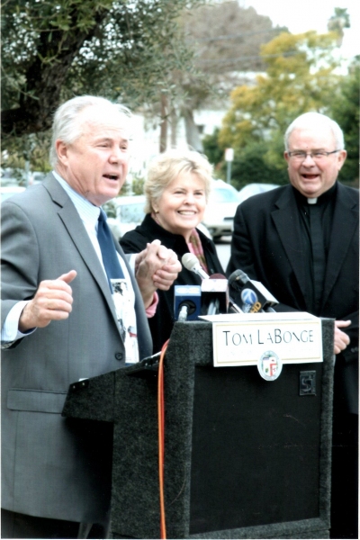 Photo Flash: Bob and Dolores Hope Square Unveiled Image