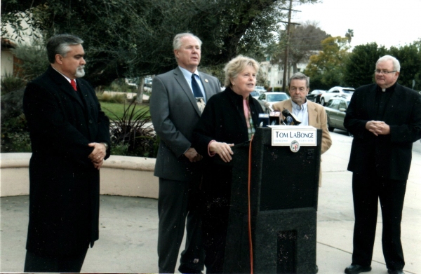 Photo Flash: Bob and Dolores Hope Square Unveiled Image