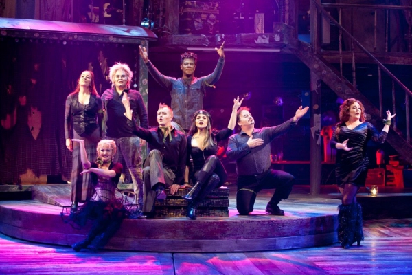 Photo Flash: First Look at Signature Theatre's BROTHER RUSSIA Image