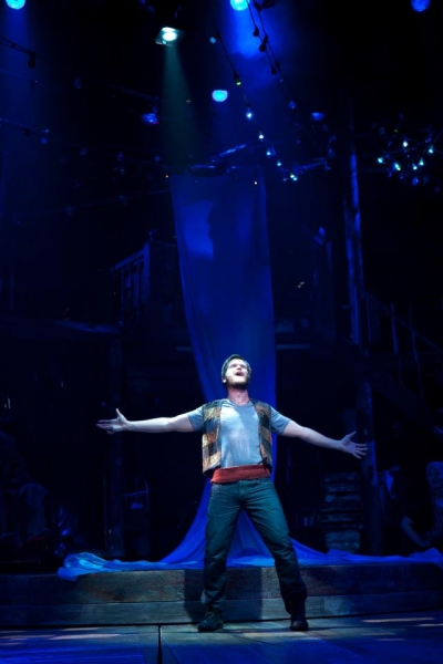 Photo Flash: First Look at Signature Theatre's BROTHER RUSSIA Image
