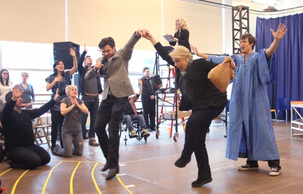 Photo Coverage: Raul Esparza, Jessica Phillips & LEAP OF FAITH Meets the Press! Image