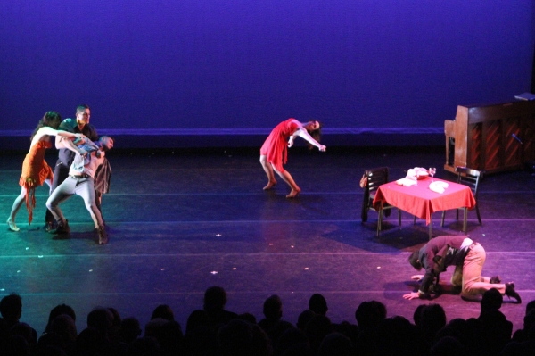 Photo Flash: Chita Rivera, Carol Lawrence, et al. in DO40 Cares Benefit Image