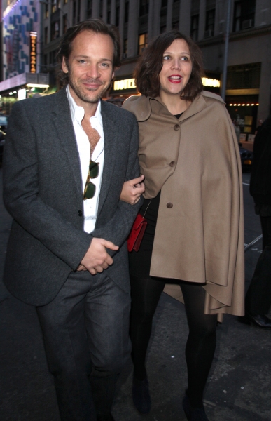 Peter Sarsgaard & Maggie Gyllenhaal Photo