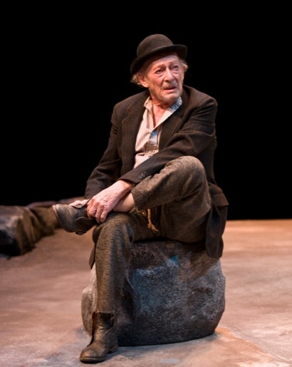 Photo Flash: WAITING FOR GODOT Opens at Taper March 21 Image