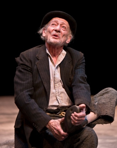 Photo Flash: WAITING FOR GODOT Opens at Taper March 21 Image