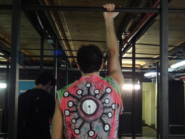 Photo Coverage: 'La Parka' se prepara para salir a escena Image