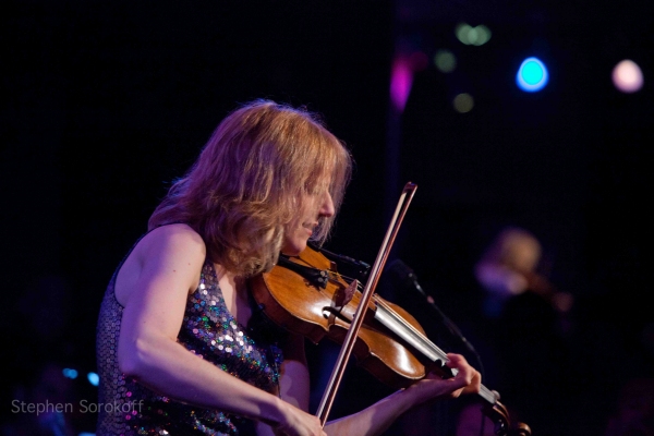 Photo Coverage: Mo Rocca, Karen Mason, Lisa Lampanelli et al. Join Jamie deRoy & Friends at the Metropolitan Room Image