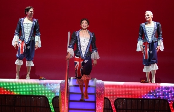 Photo Flashback: PRISCILLA QUEEN OF THE DESERT Celebrates One Year on Broadway Image