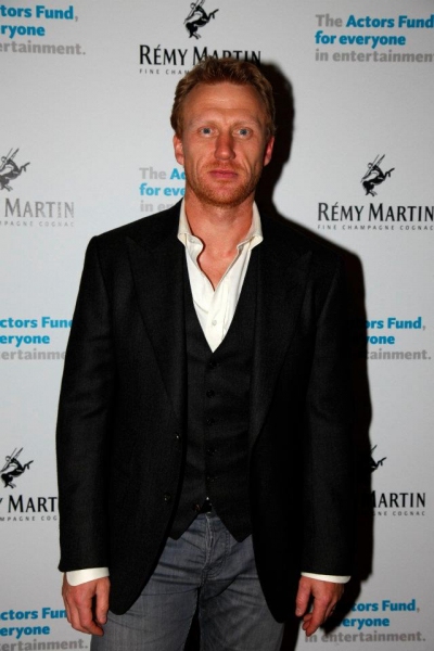 Photo Flash: GREY'S ANATOMY Cast Performs in Actors Fund Benefit Concert Image